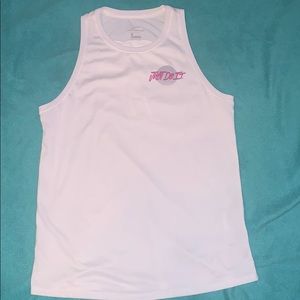 nike athletic tank top
